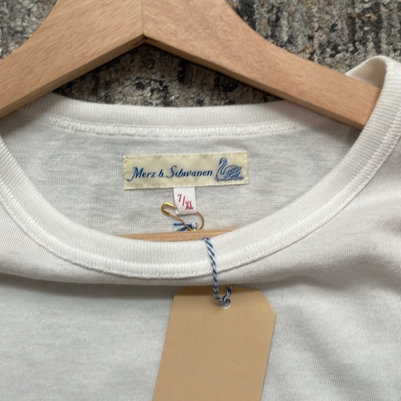 Merz B Schwanen 215 T Shirt - Picture 3 of 6